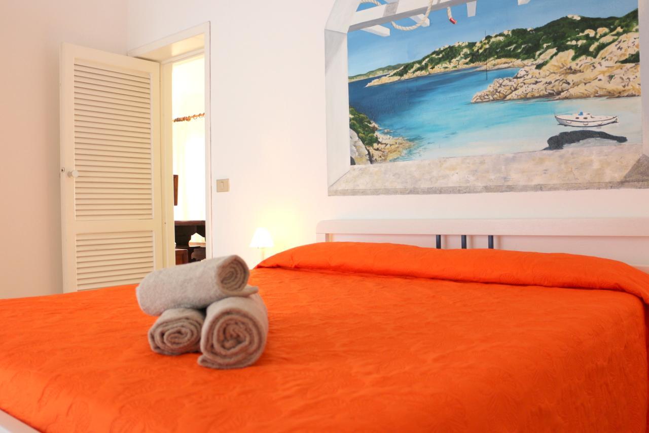 Residence Ponente Santa Teresa Gallura Exterior foto